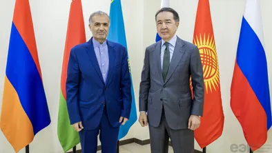  Бакытжан Сагинтаев, председатель Евразийской экономической комиссии (ЕЭК), провел встречу с Каземом Джалали, чрезвычайным и полномочным послом Исламской Республики Иран в Российской Федерации