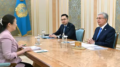 Президент Казахстана выслушал отчет о защите прав и безопасности детей фото taspanews.kz от 06/18/2024 15:32:30