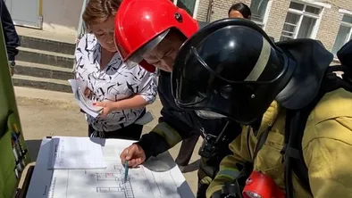 Учения по пожарной безопасности в школе Кокшетау фото taspanews.kz от 06/20/2024 12:19:51