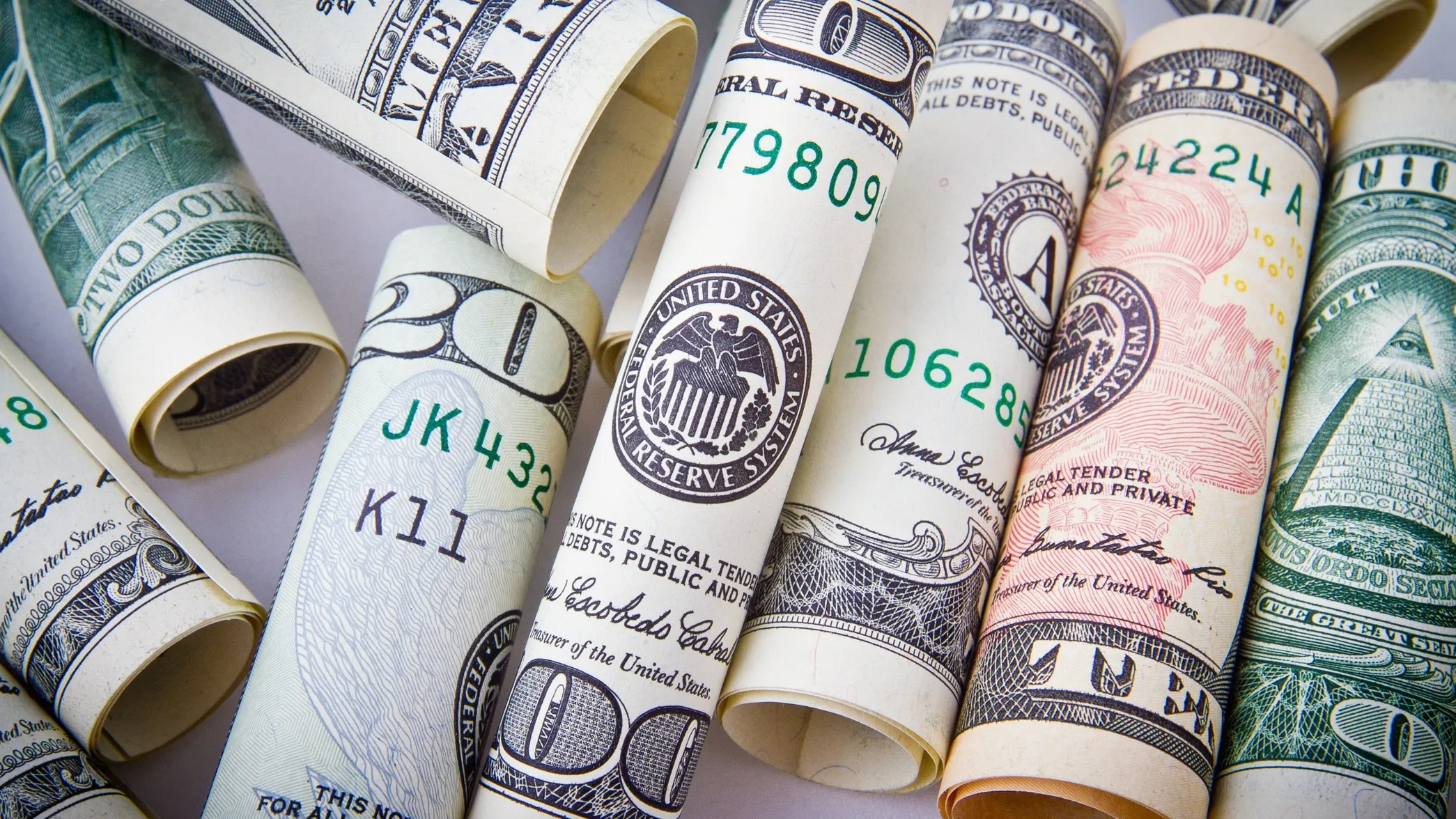 Сколько стоит доллар в обменниках Казахстана перед выходными? фото на taspanews.kz от 21 июня 2024 09:29