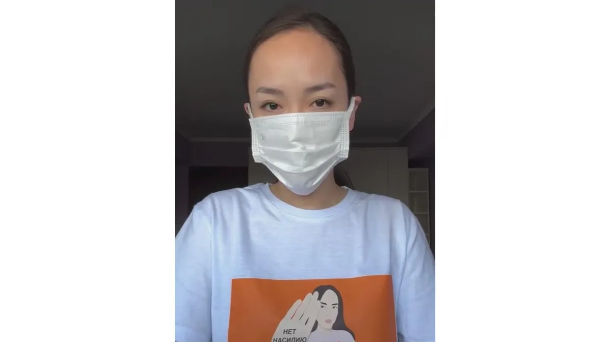 Девушка в медицинской маске фото на taspanews.kz от 25 июня 2024 17:52