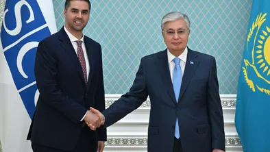 Президент Казахстана встретился с министром иностранных дел Мальты Ианом Борчем фото taspanews.kz от 06/25/2024 18:06:39