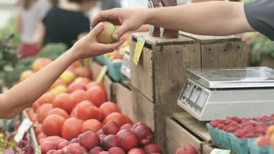 Цены на гречку и другие продукты первой необходимости в Павлодаре значительно выше закупочных