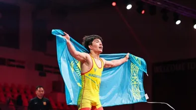 Юные казахстанцы успешно выступили на чемпионате Азии по видам борьбы 