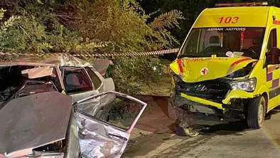 В Уральске произошло ДТП с машиной скорой помощи: один человек погиб