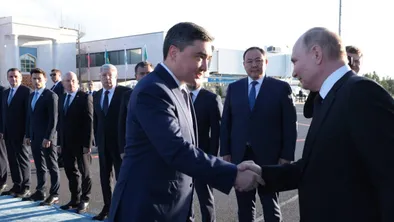 Владимир Путин в Астане на Саммите ШОС: Встречи, соглашения и перспективы