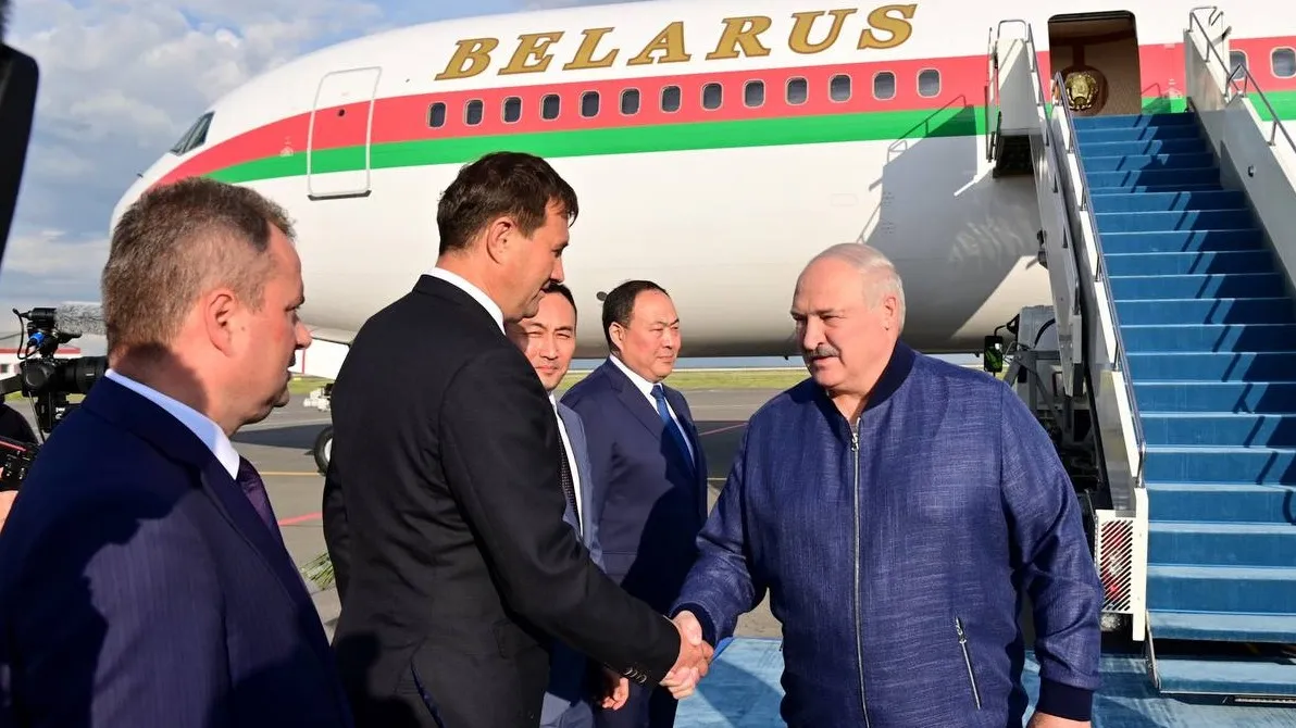 Александр Лукашенко прибыл в Астану фото на taspanews.kz от 03 июля 2024 21:31