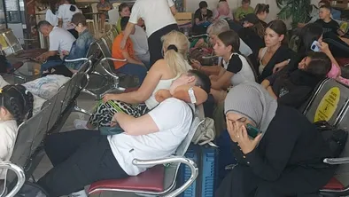 Рейс задержался в аэропорту Караганды на 30 часов