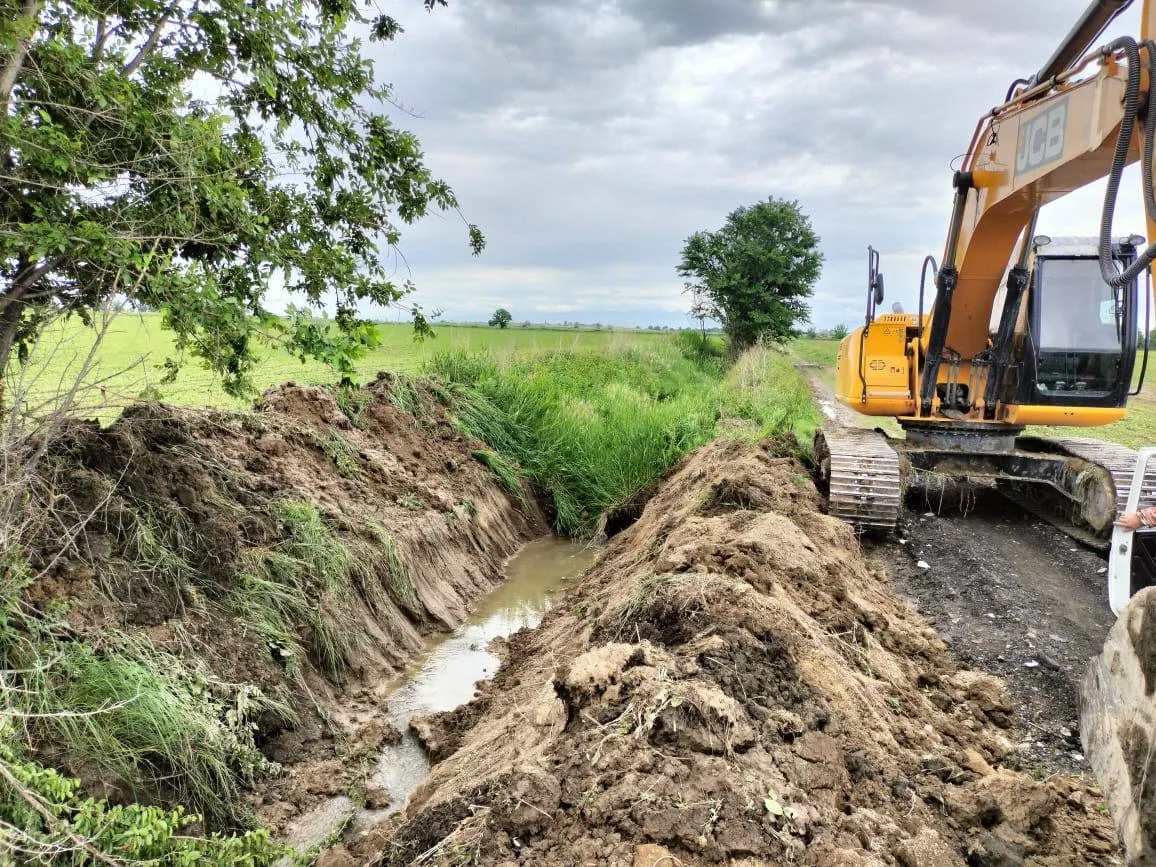 47,8 млн кубометров воды направлено аграриям Коксуского района области Жетісу фото taspanews.kz от 07/12/2024 15:25:24 фото на taspanews.kz от 12 июля 2024 15:25