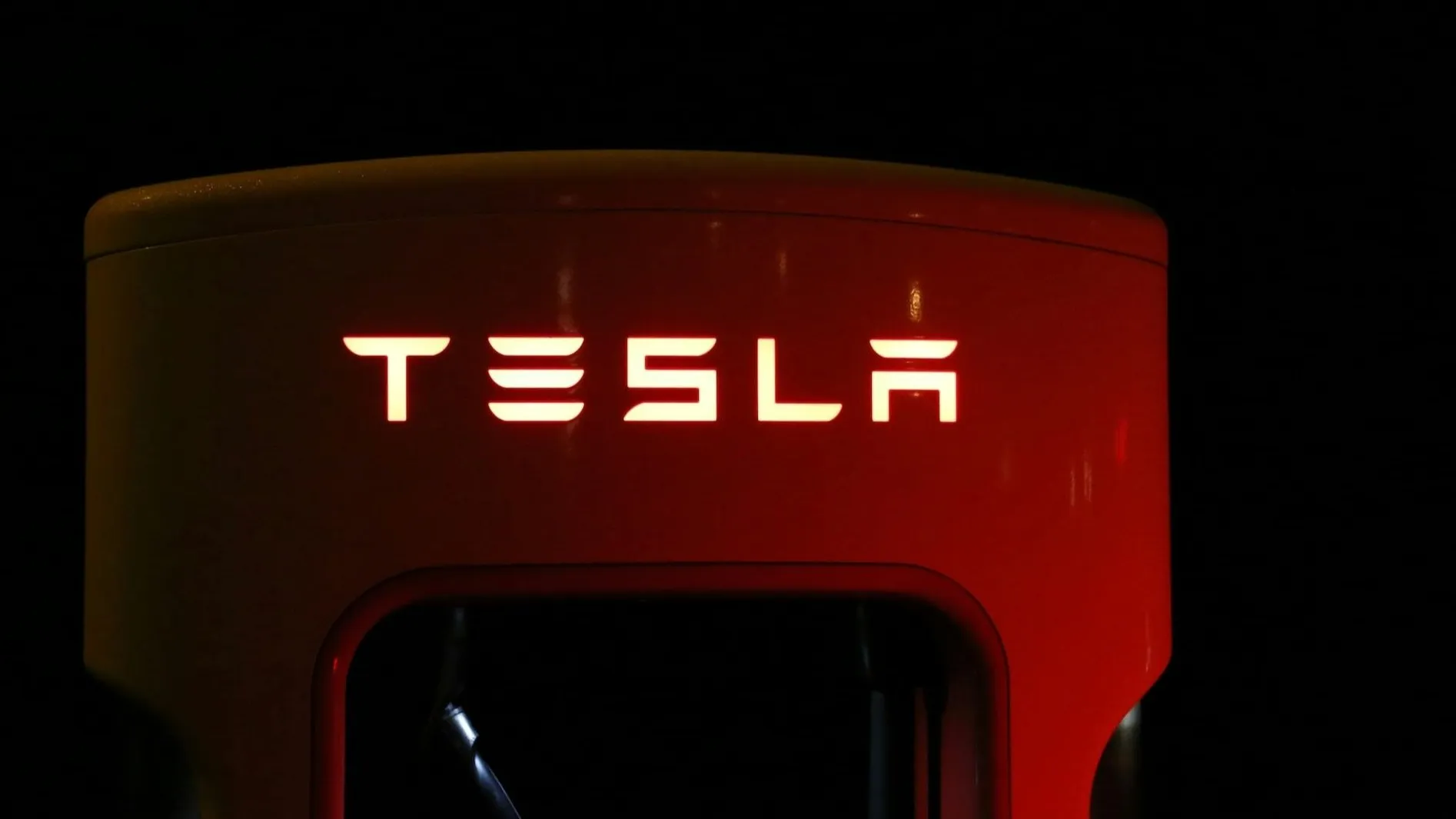 Акции Tesla обвалились из-за новостей о роботакси фото на taspanews.kz от 12 июля 2024 23:10