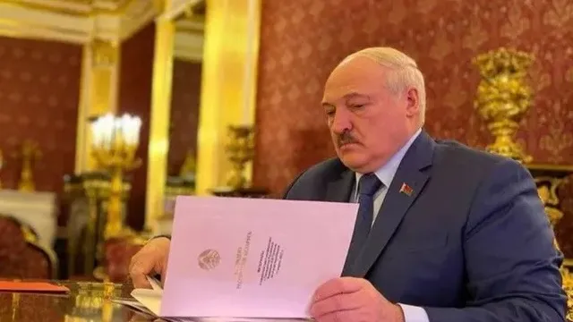 Лукашенко помиловал приговоренного к смертной казни гражданина Германии фото на taspanews.kz от 30 июля 2024 22:08