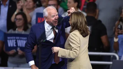 Kamala Harris and Tim Waltz