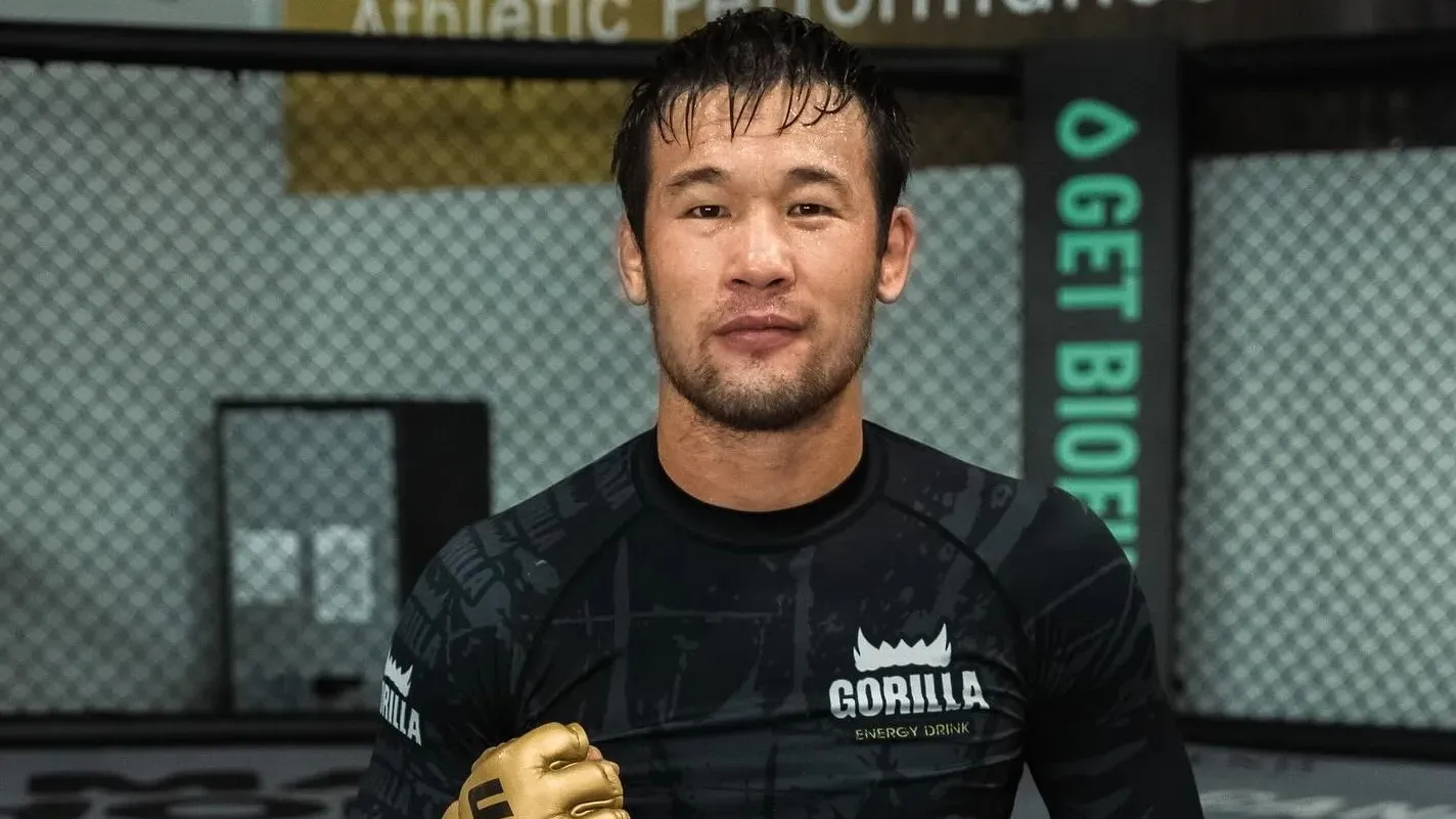 Шавкат Рахмонов, непобеждённый казахстанский боец UFC