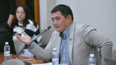 Бахытжан Базарбек 
