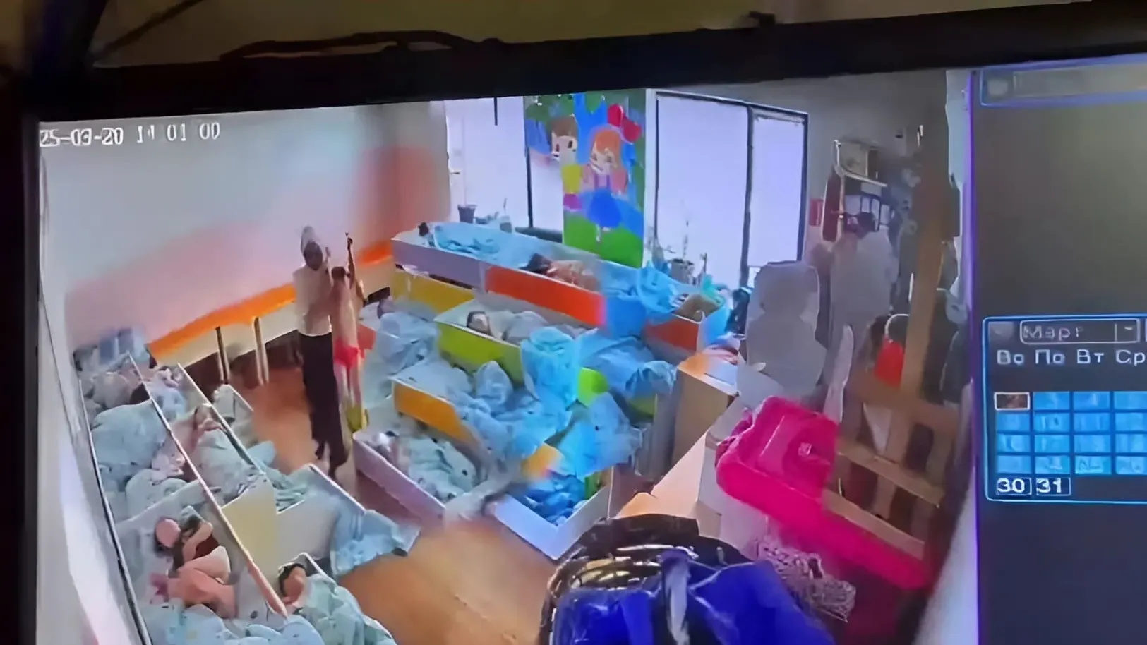 В Алматы в детсаду ребенка вывели в коридор в одних трусах фото на taspanews.kz от 10 апреля 2025 10:55