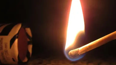спичка? огонь