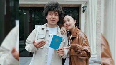 Сәкен Қағаров пен Айжұлдыз Адайбекова