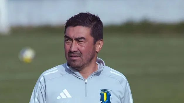 Самат Смаков