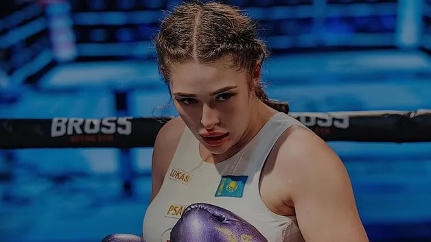 Самая сексуальная боксерша Казахстана поборется за титул абсолютной чемпионки мира