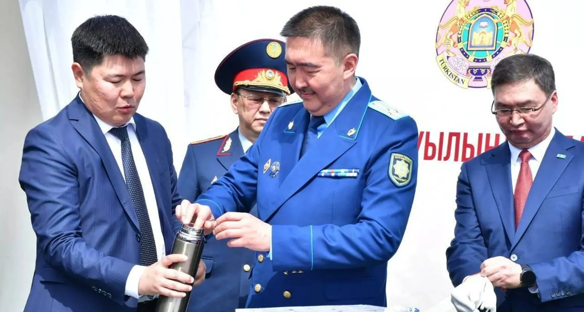 В Туркестане закладывают капсулу времени для новой музыкальной школы фото на taspanews.kz от 28 апреля 2025 10:54