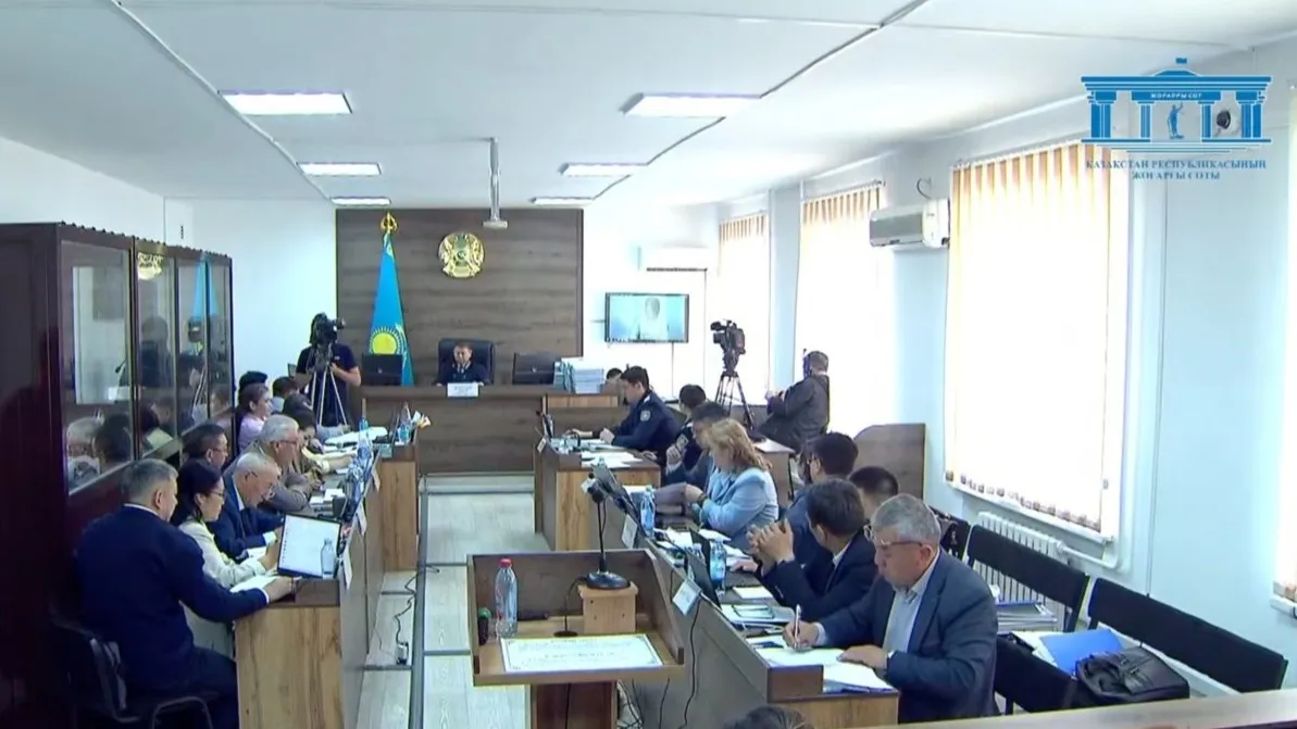 суд по делу Шерзата Болата фото на taspanews.kz от 28 апреля 2025 13:23