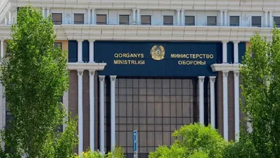 Министр обороны Казахстана готовится к экстренному заявлению?