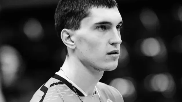 Доигровщик волейбольного «Кузбасса-2» умер в 18 лет