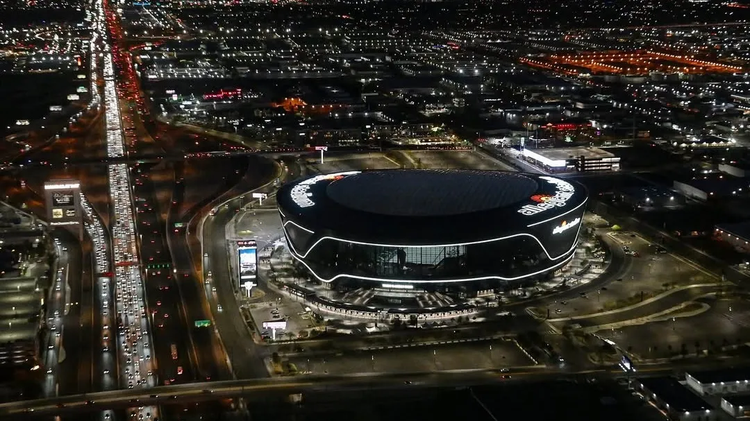 Allegiant Stadium фото на taspanews.kz от 18 июня 2025 14:54