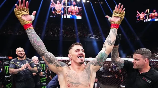 Новый чемпион UFC в тяжелом весе высказался после ухода Джона Джонса: что пообещал Том Аспиналл фанатам