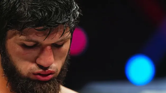 Кто и почему открыл огонь по бойцу MMA? Тимур Хизриев госпитализирован после нападения