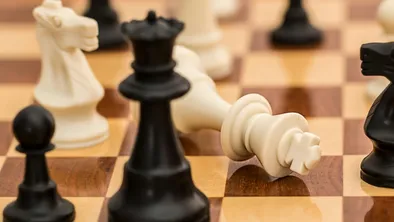 Токаев направил поздравительную телеграмму шахматистке Меруерт Камалиденове