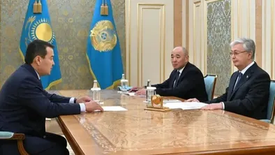 Токаев заслушал отчет председателя ВАП