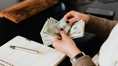 У некоторых казахстанцев вырастет заработная плата