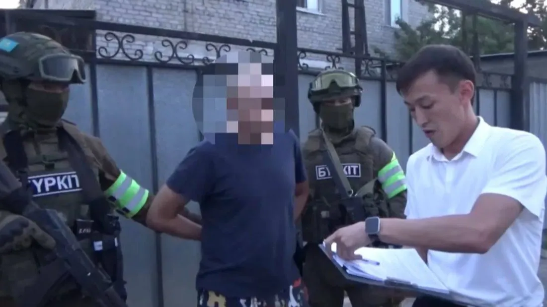В Талдыкоргане успешно задержали наркосбытчиков В Талдыкоргане успешно задержали наркосбытчиков фото на taspanews.kz от 04 августа 2025 13:49