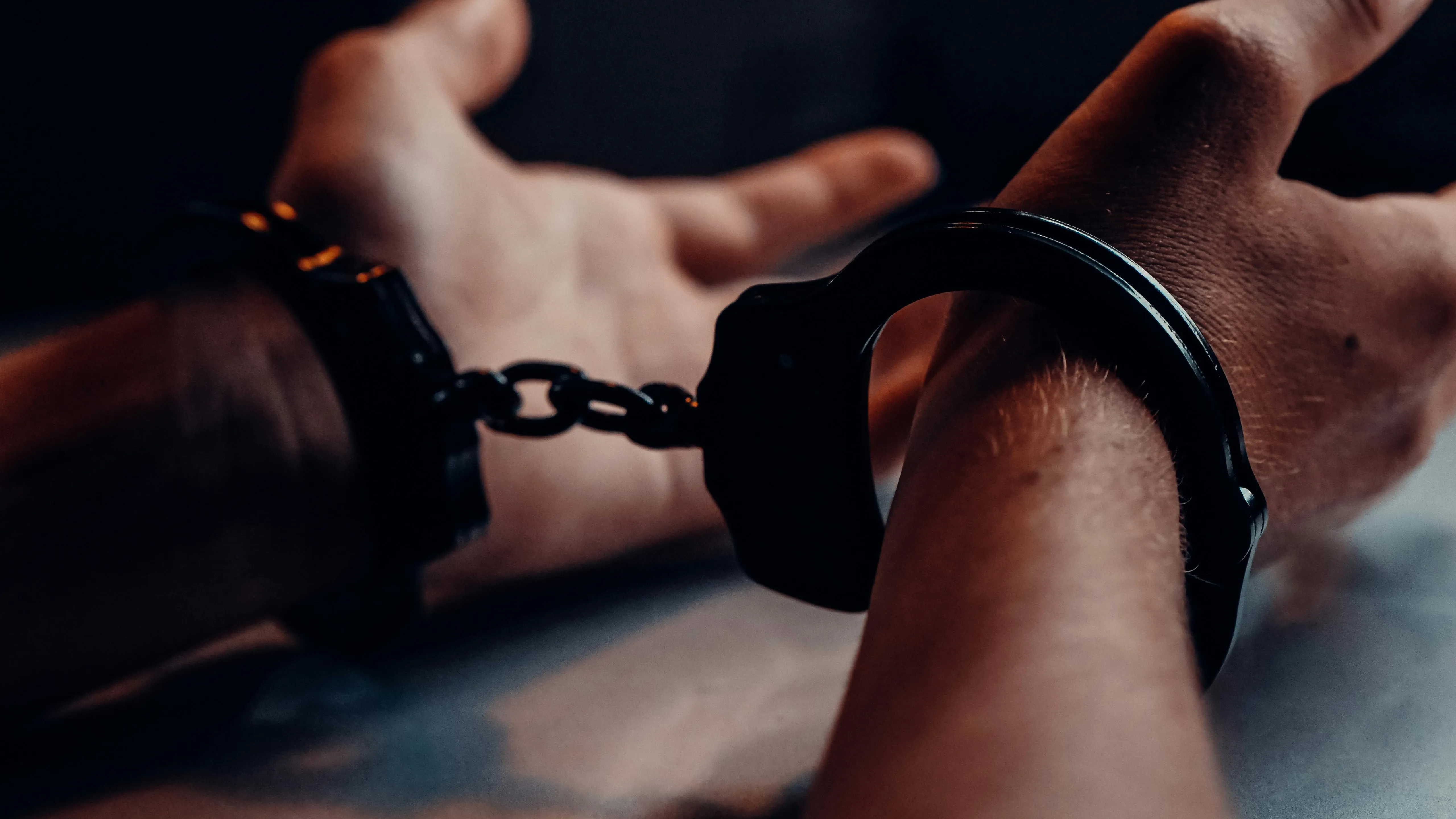 На 17 лет приговорили казахстанца за насилие над несовершеннолетней племянницей фото на taspanews.kz от 19 августа 2025 15:09