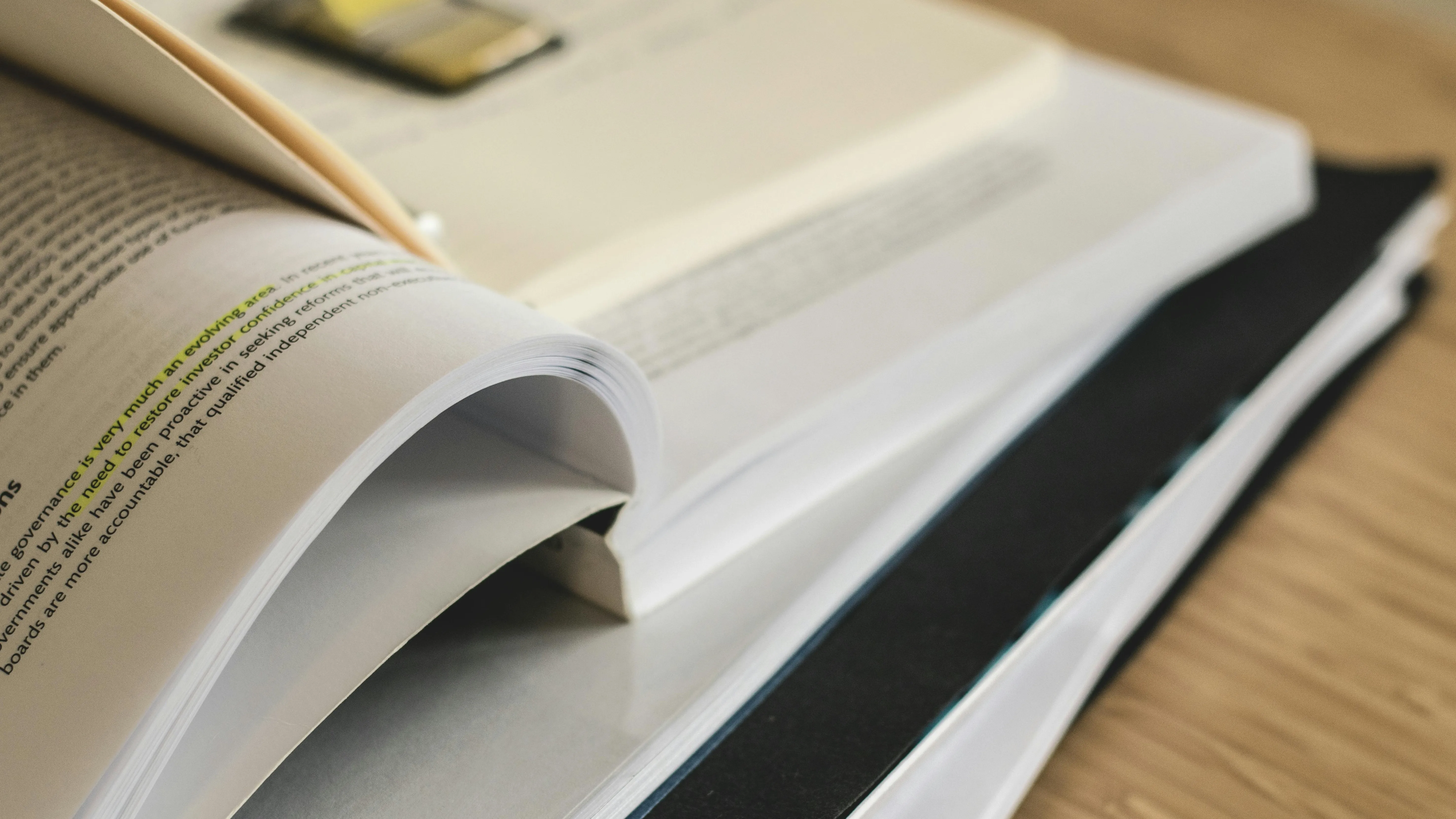 Иллюстративное фото Стартовал отбор преподавателей для экспертизы учебников фото на taspanews.kz от 08 сентября 2025 09:17