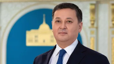 Глава МИД отреагировал на слухи о его задержании