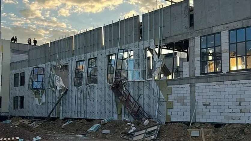 В Кульсары обрушилась крыша школы, входящей в национальный проект В Кульсары обрушилась крыша школы, входящей в национальный проект фото на taspanews.kz от 10 сентября 2025 10:07