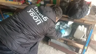 В Карагандинской области по делу о хищении дизельного топлива задержали 17 человек