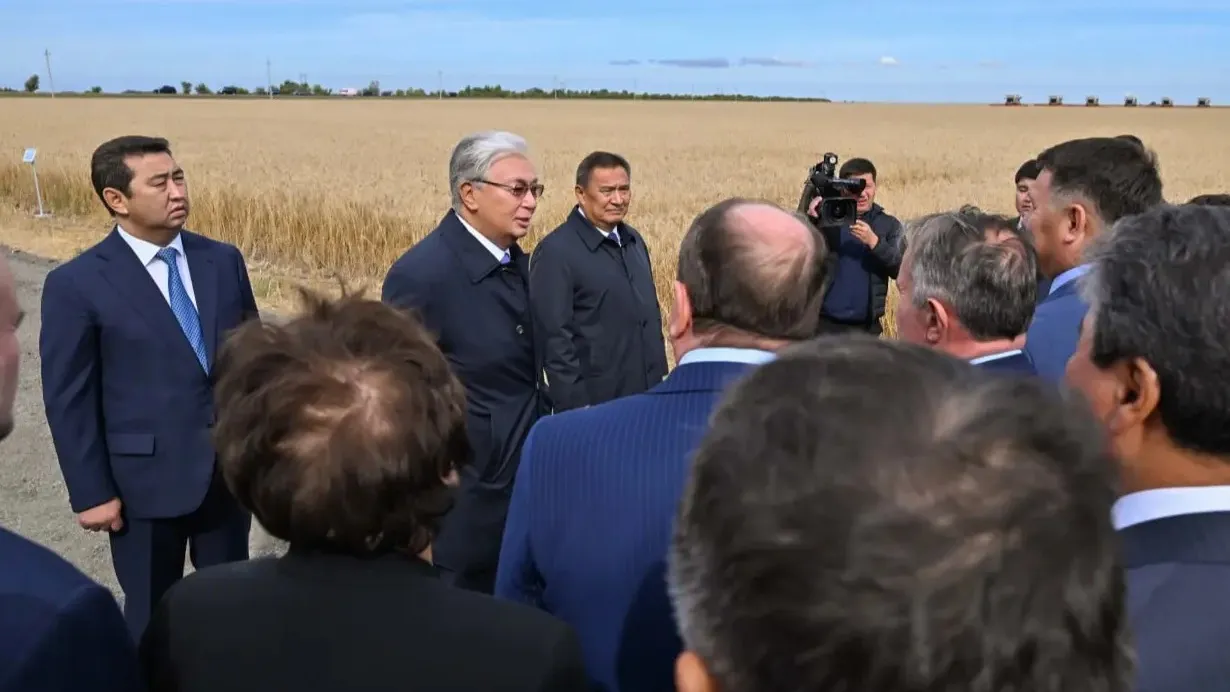 Токаев побеседовал с представителями фермерских хозяйств фото на taspanews.kz от 16 сентября 2025 14:20