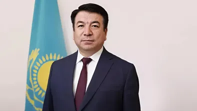 От должности освобожден министр просвещения 