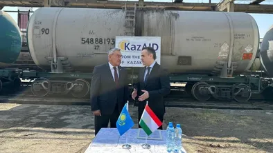 Казахстан передал Таджикистану мазут на 890 млн тенге