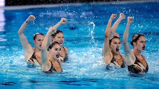 Золото за золотом: казахстанские пловчихи выиграли чемпионат Азии