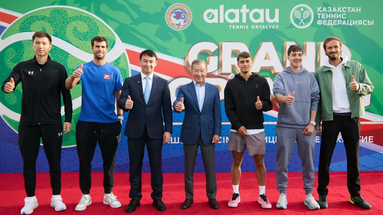 В Алматы открылся новый теннисный центр с участием звезд ATP фото на taspanews.kz от 14 октября 2025 09:59