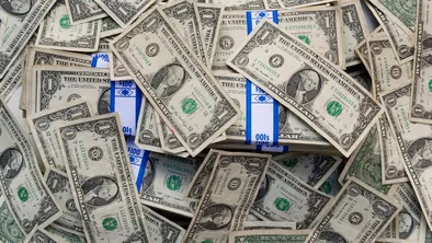 Госдолг Казахстан превысил 33 трлн тенге