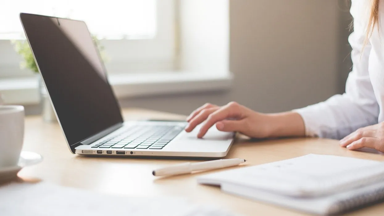 Иллюстративное фото Кому разрешен гибкий график работы в Казахстане? фото на taspanews.kz от 28 октября 2025 12:31