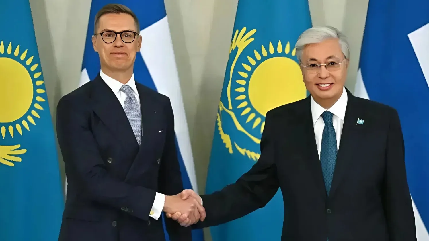 В Астане прошли переговоры между Токаевым и президентом Финляндии В Астане прошли переговоры между Токаевым и президентом Финляндии фото на taspanews.kz от 28 октября 2025 13:03