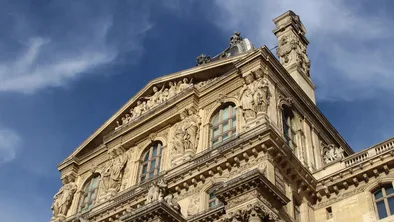 Иллюстративное фото По подозрению в ограблении Лувра арестовали еще пятерых человек