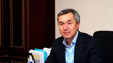 Баталов не уходит в отставку