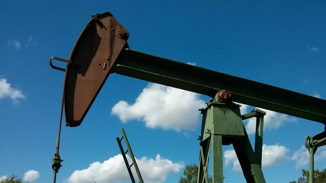 Казахстан будет добывать меньше нефти: того требует соглашение ОПЕК+ фото на taspanews.kz от 03 ноября 2025 10:33